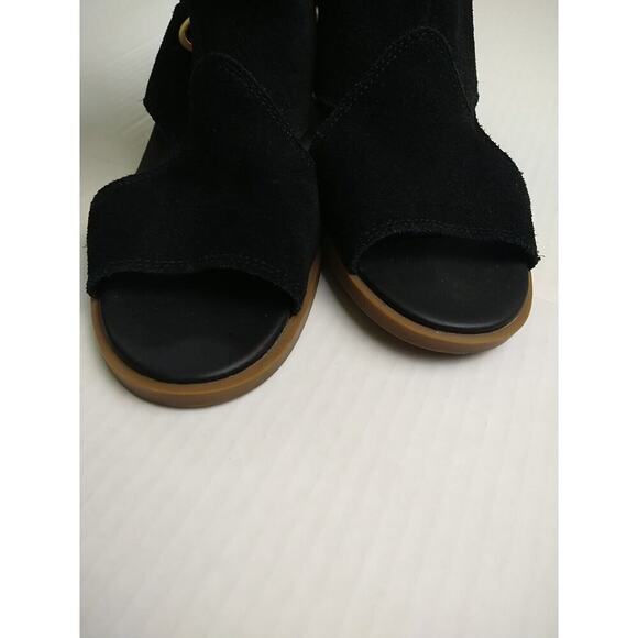 Ugg Black Kookaburra Ortholite Suede Block Cut Out Sandals. Size 7 - Picture 8 of 12